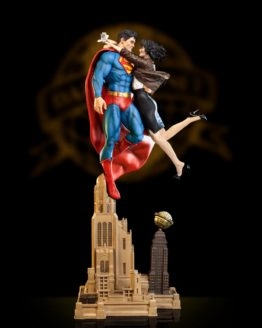superman louis diorama dc statue iron studios bunker158 10